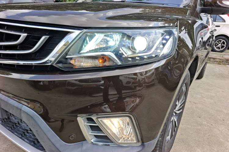 Used Geely Auto Vision X6 2016 1.3T CVT Flagship Model Left Front Headlight