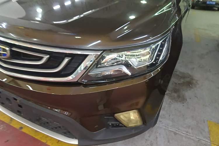 Used Geely Auto Vision X6 2016 1.8L Manual Luxury Model Left Front Headlight