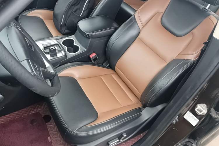 Used Geely Auto Vision X6 2016 1.3T CVT Flagship Model Left Front Seat