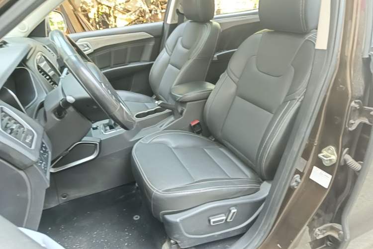 Used Geely Auto Vision X6 2016 1.8L Manual Luxury Model Left Front Seat