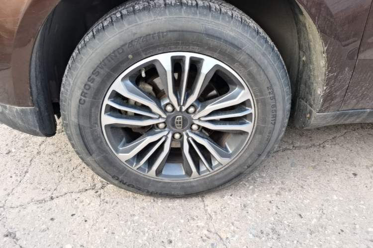Used Geely Auto Vision X6 2016 1.3T CVT Flagship Model Left Front Wheel Hub