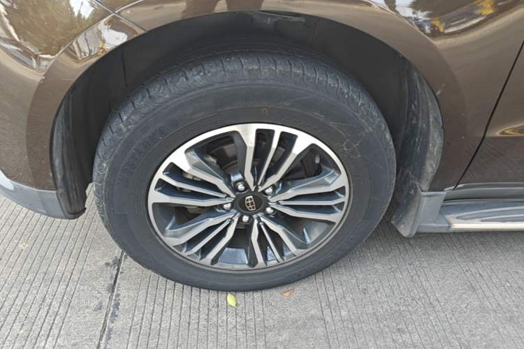 Used Geely Auto Vision X6 2016 1.8L Manual Luxury Model Left Front Wheel Hub
