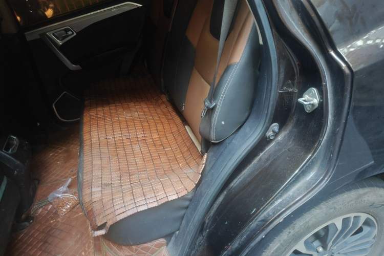 Used Geely Auto Vision X6 2016 1.3T CVT Luxury Model Left Rear Seat