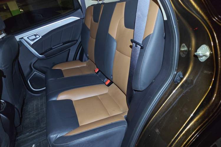 Used Geely Auto Vision X6 2016 1.3T CVT Luxury Model Left Rear Seat