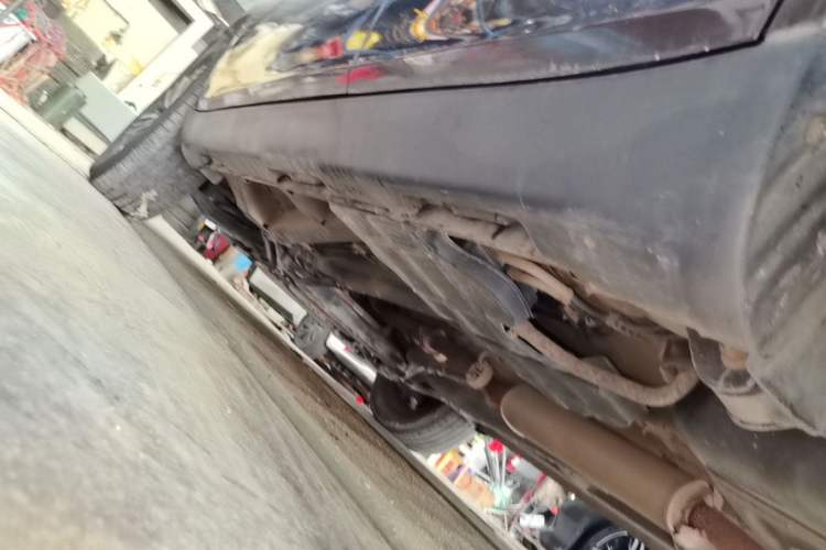 Used Geely Auto Vision X6 2016 1.3T CVT Flagship Model Left Side Sill