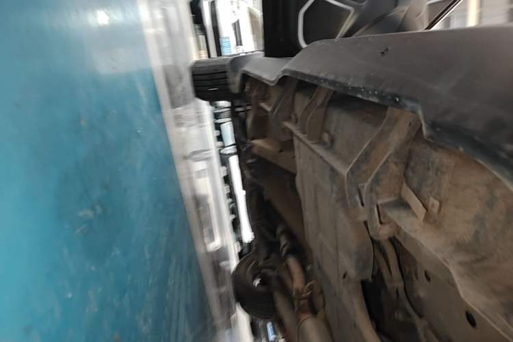Used Geely Auto Vision X6 2016 1.8L Manual Luxury Model Left Side Sill