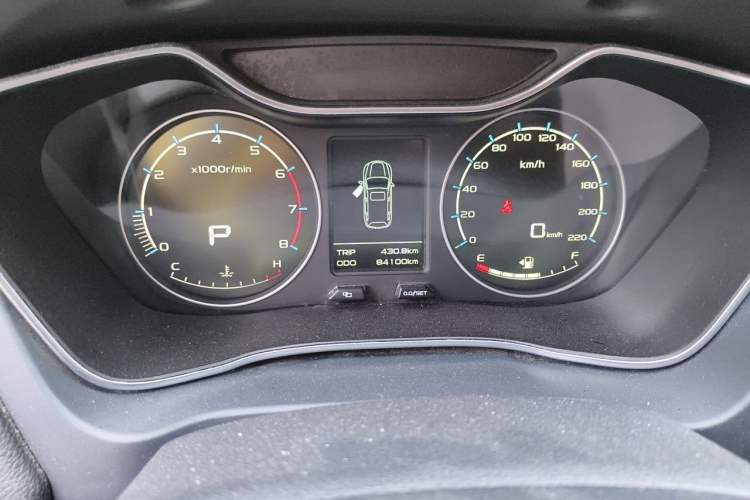 Used Geely Auto Vision X6 2016 1.3T CVT Luxury Model Odometer Close Up
