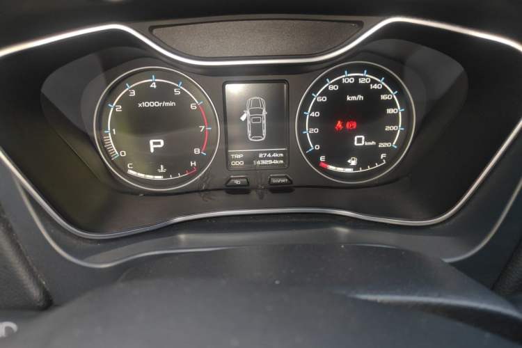 Used Geely Auto Vision X6 2016 1.3T CVT Luxury Model Odometer Close Up
