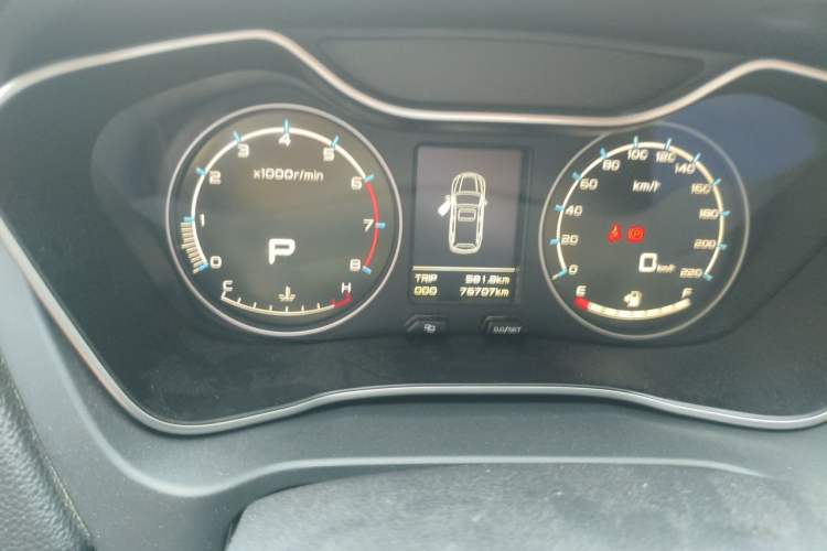 Used Geely Auto Vision X6 2016 1.3T CVT Luxury Model Odometer Close Up