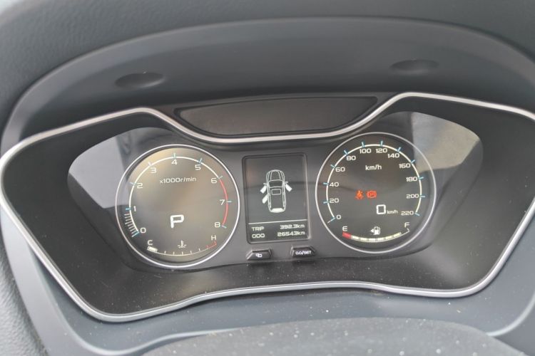 Used Geely Auto Vision X6 2016 1.3T CVT Luxury Model Odometer Close Up