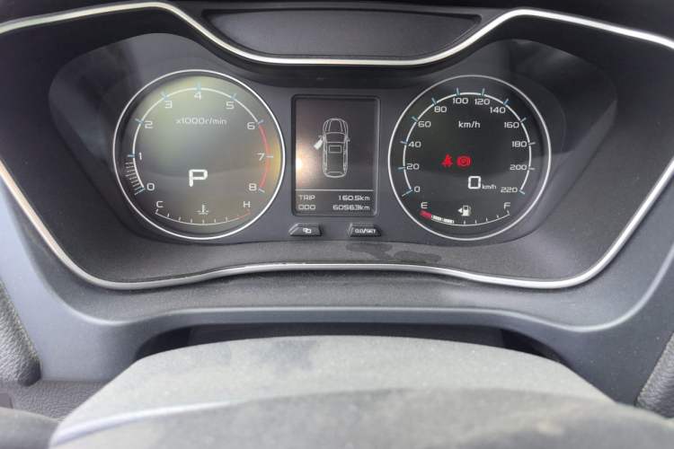 Used Geely Auto Vision X6 2016 1.3T CVT Luxury Model Odometer Close Up
