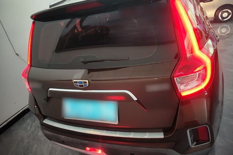 Used Geely Auto Vision X6 2016 1.3T CVT Flagship Model Rear