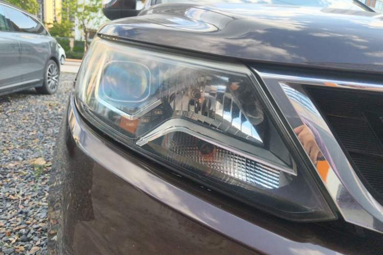 Used Geely Auto Vision X6 2016 1.3T CVT Luxury Model Right Front Headlight