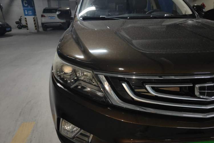 Used Geely Auto Vision X6 2016 1.8L Manual Luxury Model Right Front Headlight