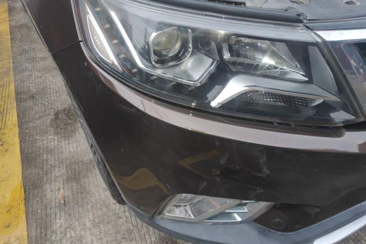 Used Geely Auto Vision X6 2016 1.3T CVT Luxury Model Right Front Headlight
