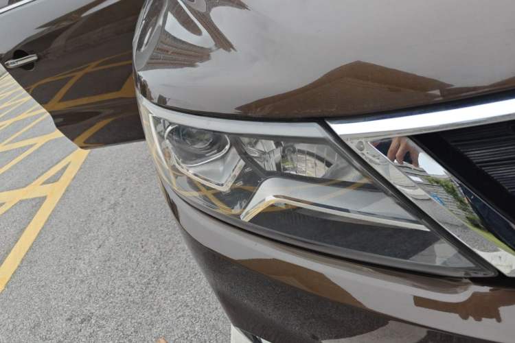 Used Geely Auto Vision X6 2016 1.3T CVT Luxury Model Right Front Headlight