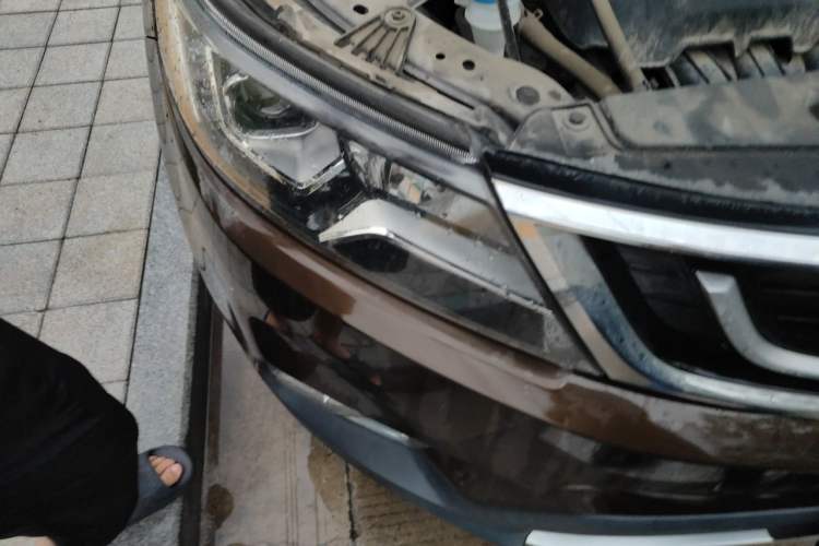 Used Geely Auto Vision X6 2016 1.8L Manual Luxury Model Right Front Headlight