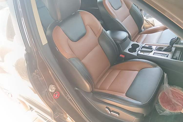 Used Geely Auto Vision X6 2016 1.3T CVT Flagship Model Right Front Seat