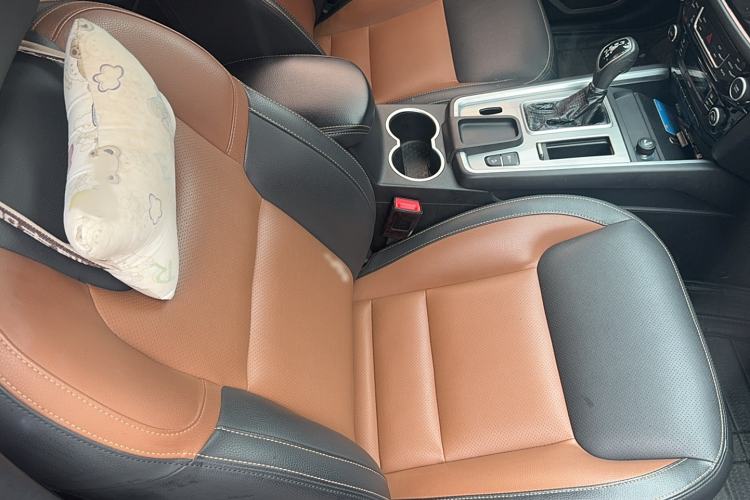 Used Geely Auto Vision X6 2016 1.3T CVT Luxury Model Right Front Seat
