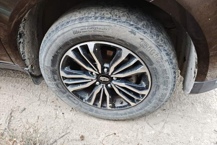 Used Geely Auto Vision X6 2016 1.8L Manual Luxury Model Right Front Wheel Hub