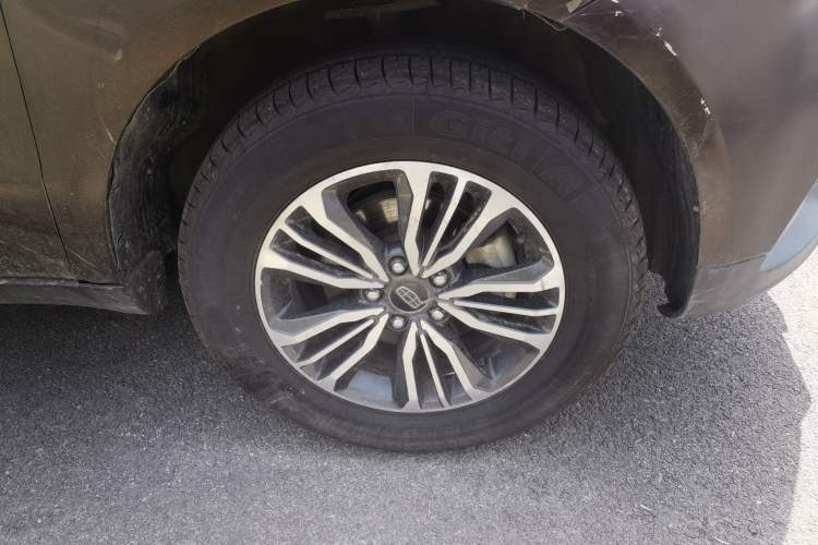 Used Geely Auto Vision X6 2016 1.8L Manual Luxury Model Right Front Wheel Hub