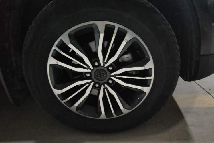Used Geely Auto Vision X6 2016 1.8L Manual Luxury Model Right Front Wheel Hub