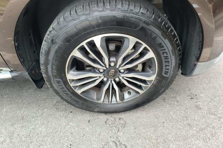 Used Geely Auto Vision X6 2016 1.8L Manual Luxury Model Right Front Wheel Hub