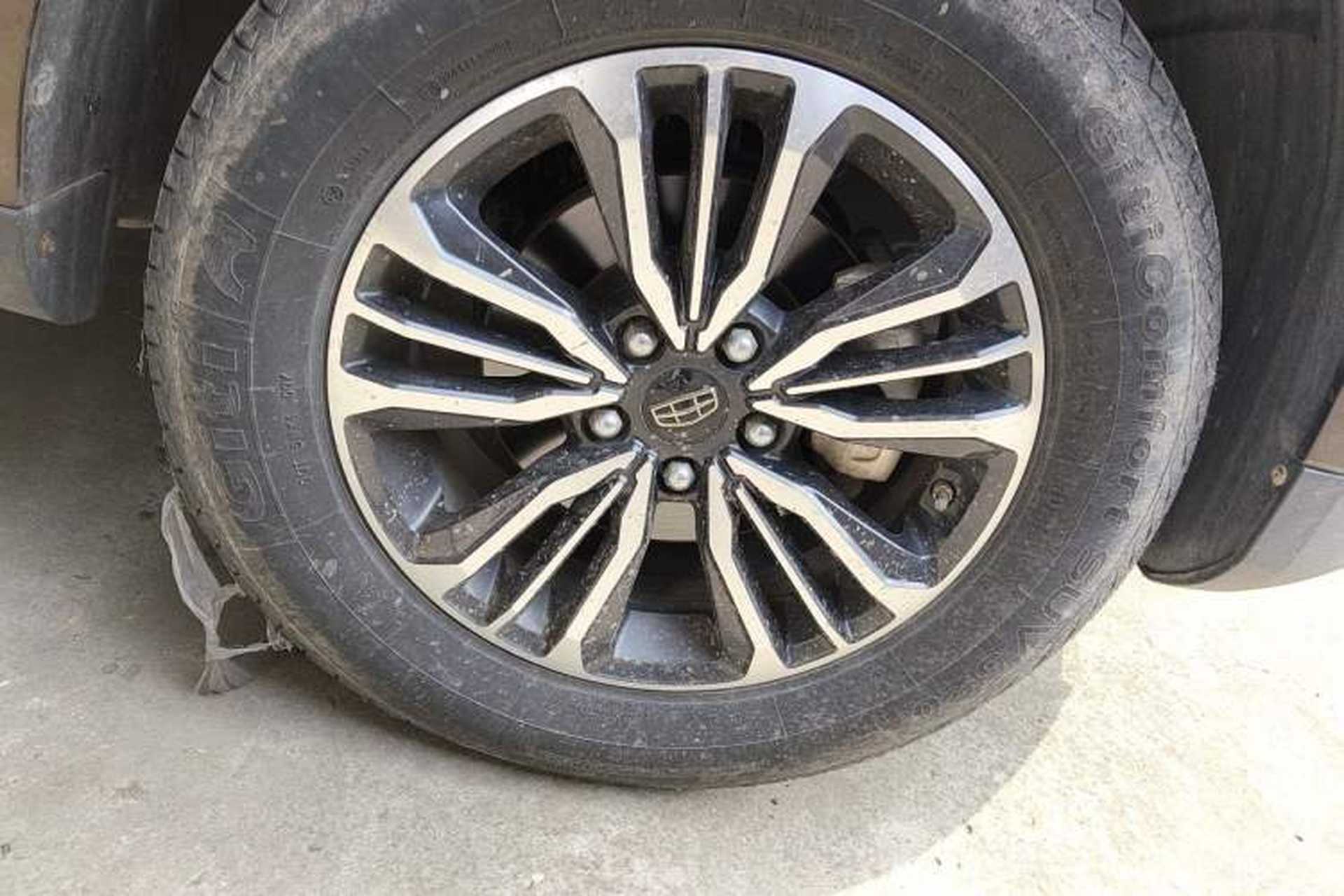 Used Geely Auto Vision X6 2016 1.8L Manual Luxury Model Right Front Wheel Hub