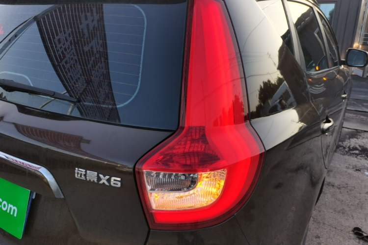 Used Geely Auto Vision X6 2016 1.3T CVT Flagship Model Right Rear Taillight