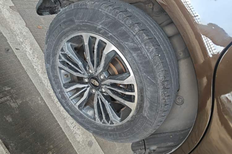 Used Geely Auto Vision X6 2016 1.8L Manual Luxury Model Right Rear Wheel Hub