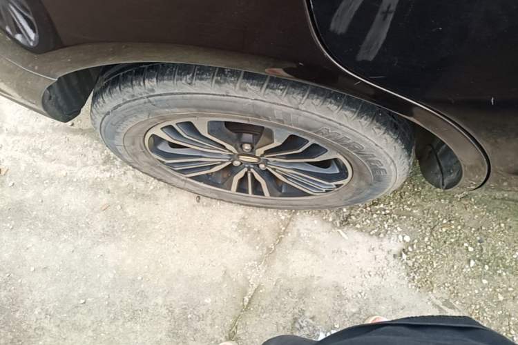 Used Geely Auto Vision X6 2016 1.3T CVT Luxury Model Right Rear Wheel Hub