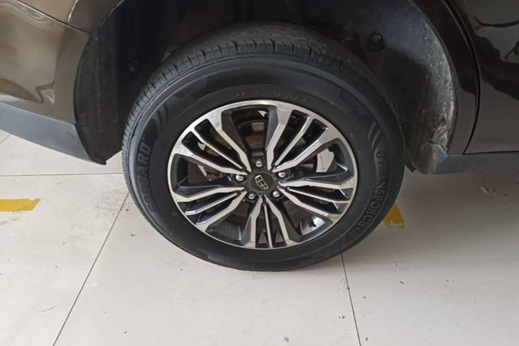 Used Geely Auto Vision X6 2016 1.3T CVT Luxury Model Right Rear Wheel Hub