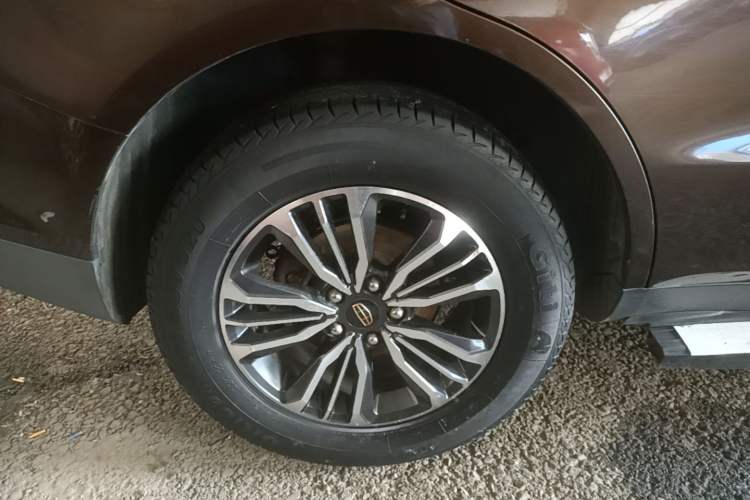 Used Geely Auto Vision X6 2016 1.3T CVT Luxury Model Right Rear Wheel Hub