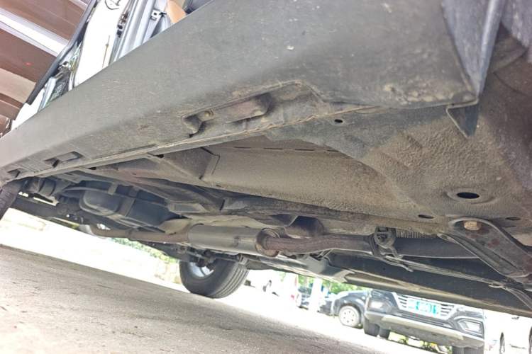 Used Geely Auto Vision X6 2016 1.3T CVT Flagship Model Right Side Sill