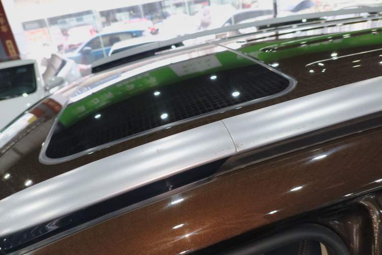 Used Geely Auto Vision X6 2016 1.3T CVT Luxury Model Roof