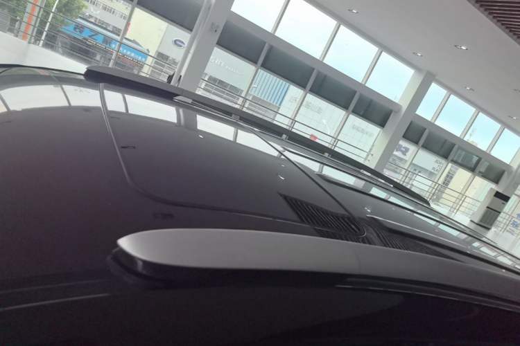 Used Geely Auto Vision X6 2016 1.3T CVT Flagship Model Roof