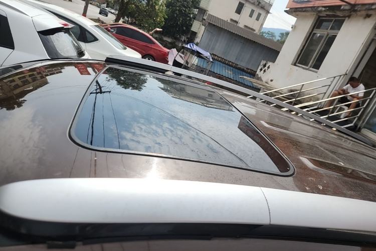 Used Geely Auto Vision X6 2016 1.3T CVT Luxury Model Roof