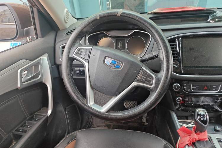 Used Geely Auto Vision X6 2016 1.3T CVT Flagship Model Steering Wheel
