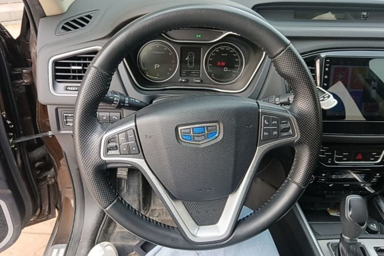 Used Geely Auto Vision X6 2016 1.3T CVT Flagship Model Steering Wheel