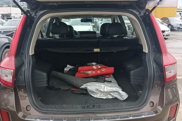 Used Geely Auto Vision X6 2016 1.3T CVT Flagship Model Trunk