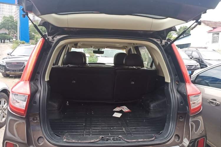Used Geely Auto Vision X6 2016 1.3T CVT Luxury Model Trunk