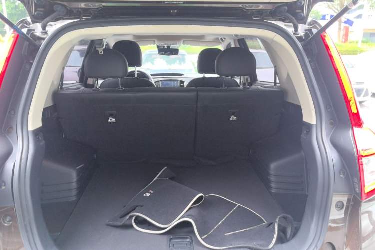 Used Geely Auto Vision X6 2016 1.3T CVT Luxury Model Trunk