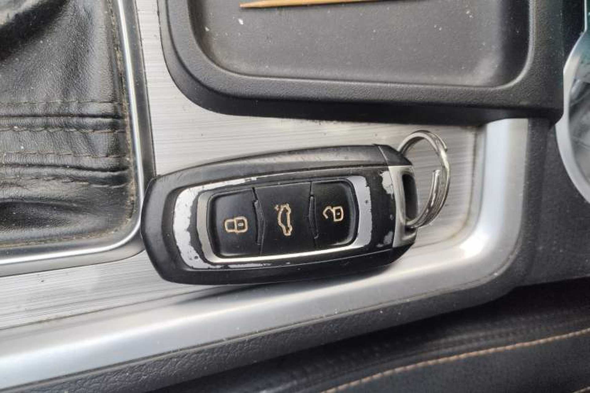 Used Geely Auto Vision X6 2016 1.3T CVT Flagship Model Vehicle Key