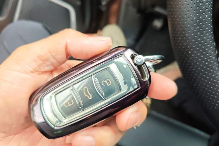 Used Geely Auto Vision X6 2016 1.3T CVT Flagship Model Vehicle Key