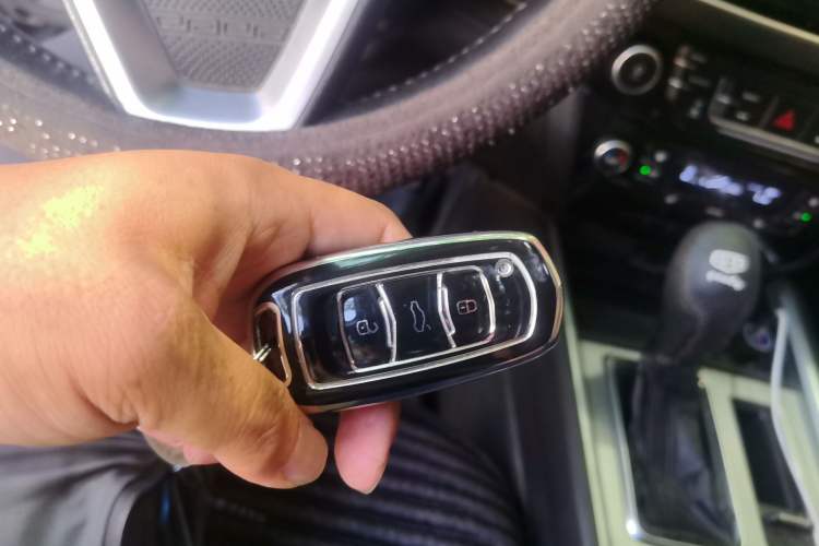Used Geely Auto Vision X6 2016 1.3T CVT Flagship Model Vehicle Key