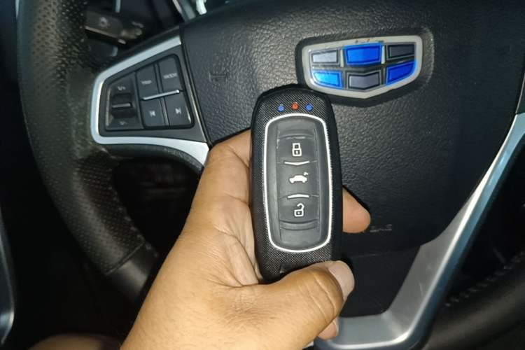 Used Geely Auto Vision X6 2016 1.3T CVT Luxury Model Vehicle Key