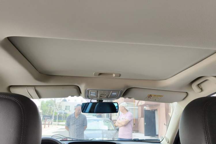 Used Geely Auto Vision X6 2016 1.3T CVT Flagship Model Headliner