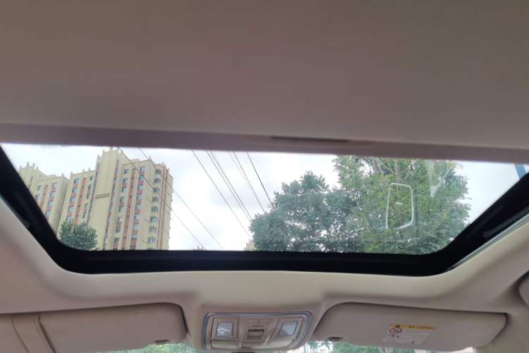 Used Geely Auto Vision X6 2016 1.3T CVT Luxury Model Headliner