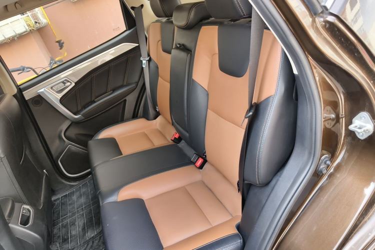 Used Geely Auto Vision X6 2016 1.3T CVT Flagship Model Left Rear Seat