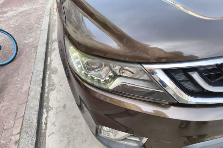 Used Geely Auto Vision X6 2016 1.3T CVT Flagship Model Right Front Headlight